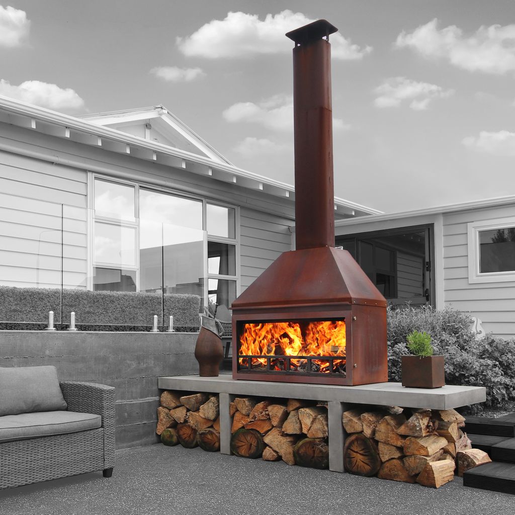 Yunca Denva Corten Steel Outdoor Wood Burner